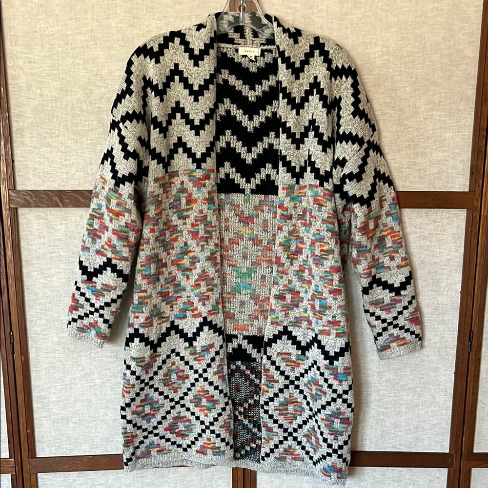 Debut Chic Chevron Aztec Patterned Cardigan Sweater Jacket - Medium